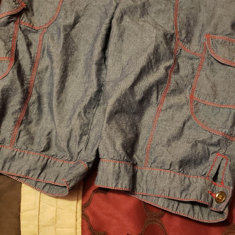 Red denim - Picture 3 of 3